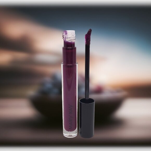 Evening Berry Pearl Unlimited Lip Gloss - Mary Kay - Picture 6 of 9